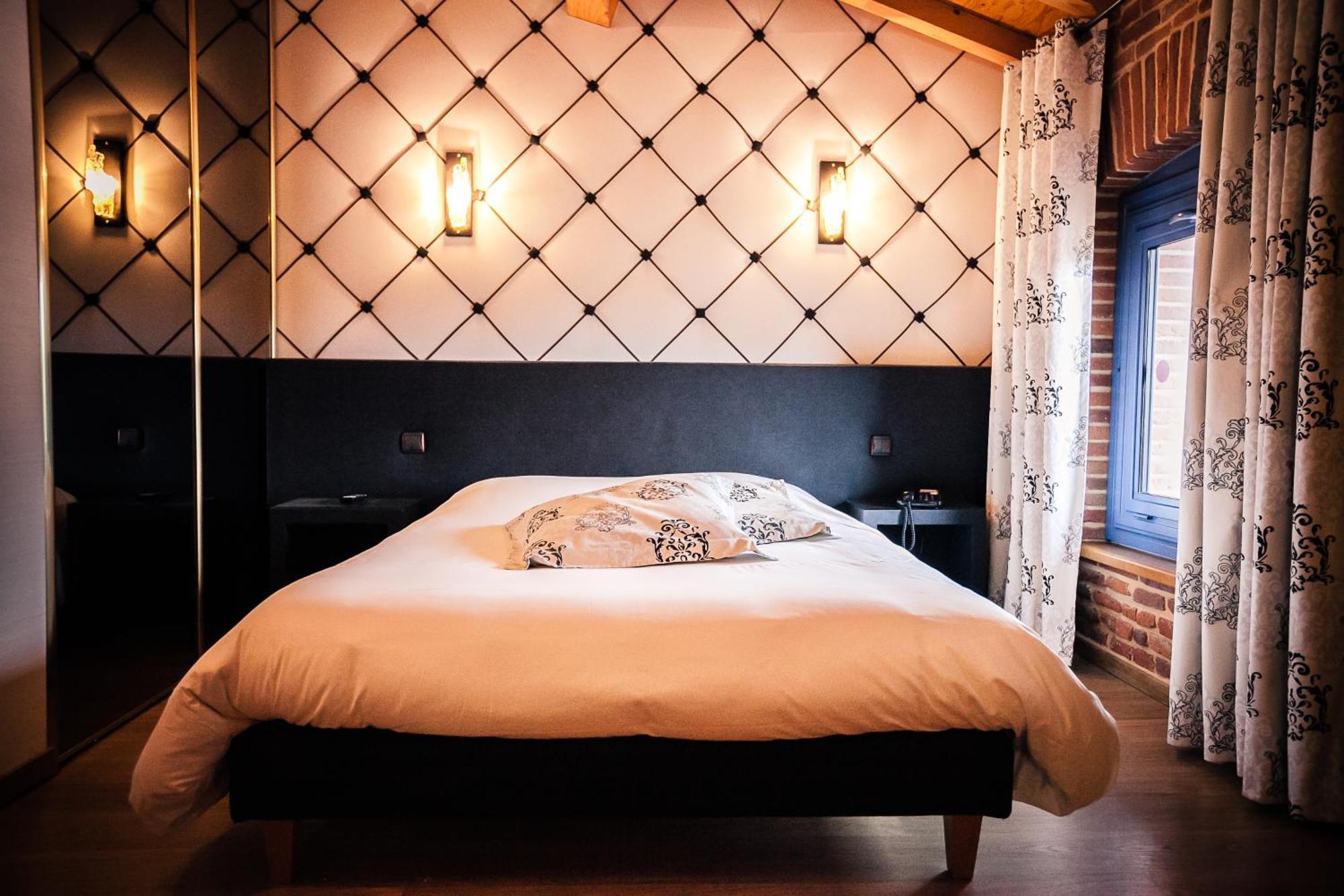 Les Ecuries De La Tour Hotel Mondonville Kamer foto